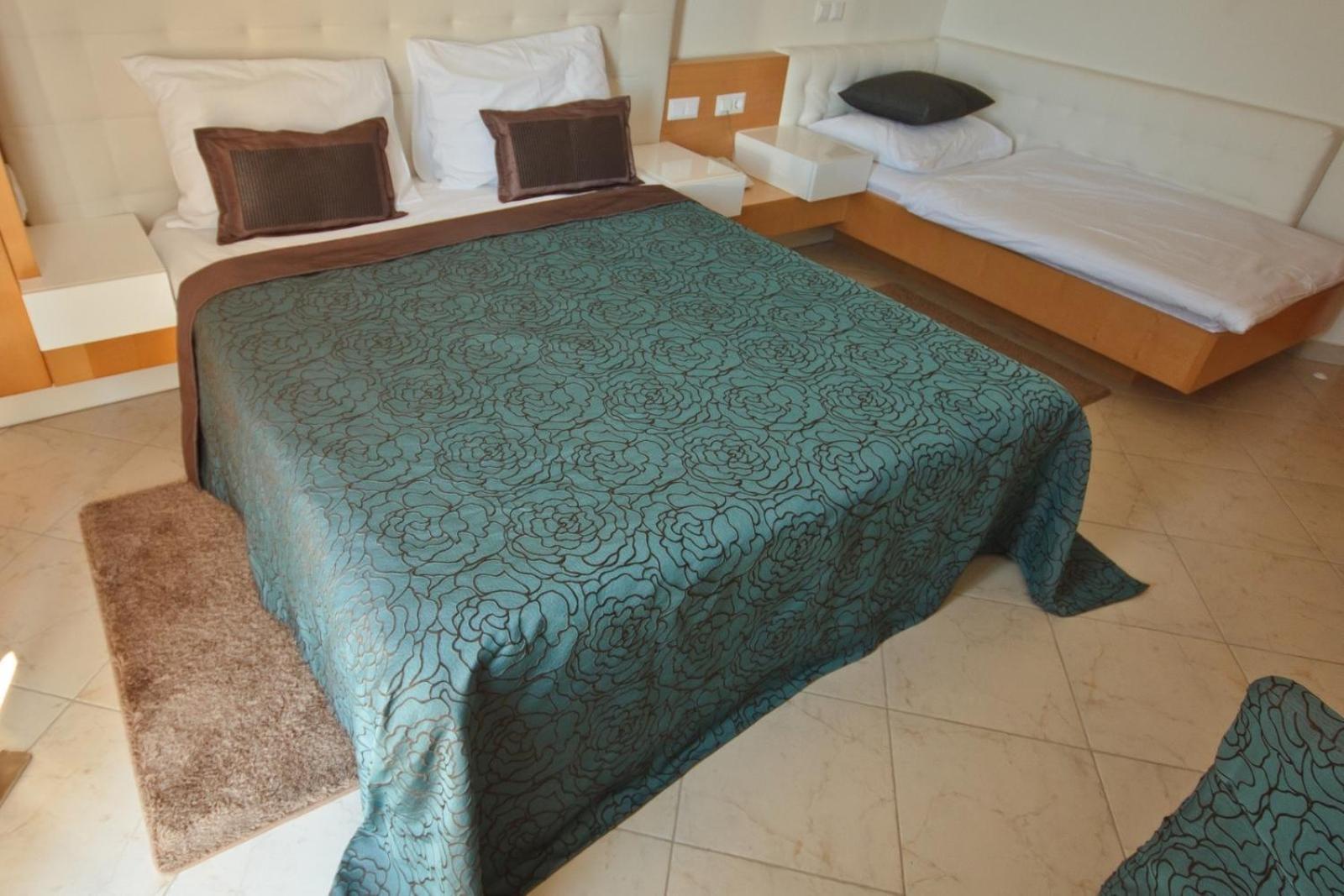House Novalia Hotel Novalja Quarto foto