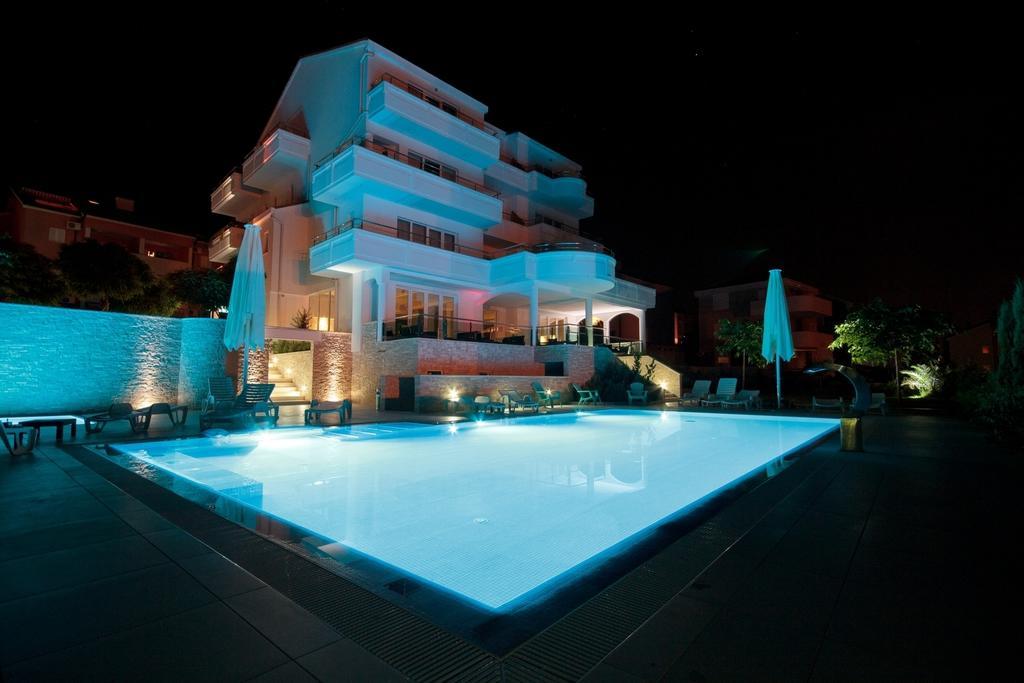 House Novalia Hotel Novalja Exterior foto